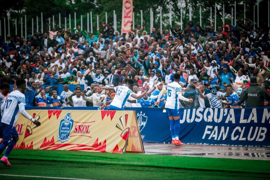 rayon_sports's tweet photo. #RPL || #RAYMVS
HT
RAYON 2-0 MUKURA VS
(01’ Aziz , 45’+1 Tshimanga) https://t.co/UbSwzPucWC
