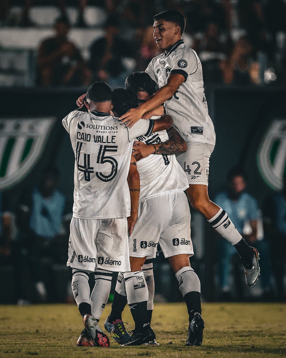 PELOS PRÓXIMOS OBJETIVOS 💪🏾🌟

O Glorioso volta a campo nesta quarta para enfrentar o Nacional Potosí (BOL) pela partida de volta da segunda fase da Libertadores! #VamosBOTAFOGO

🎫 Acesse botafogo.com.br/ingresso e garanta seu lugar no Nilton Santos!

📸 Vitor Silva / BFR