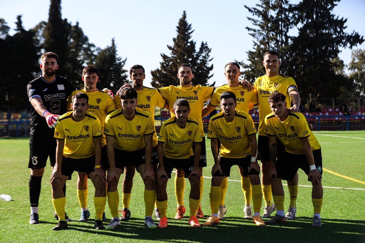 rubeenfdez__'s tweet photo. Seguimos disfrutando de la segunda vuelta!!! 🤙🏻🙌🏻💛
Semana difícil la q nos viene, pero se afronta con toda la confianza del mundo tras esta grandísima victoria ⚽🤟🏻 https://t.co/ABq7Ej0PEj