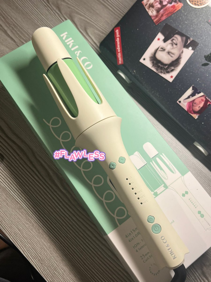 ส่งต่อเครื่องลอนผมค่า

- Kiki &amp; Co set ลอนอัตโนมัติ ครบเซต (แกน 28, 32, 38 mm และ หวีไฟฟ้า) 800 รส

สนใจ dm ค่า🤍

#ส่งต่อเครื่องลอน #ส่งต่อเครื่องลอน #ส่งต่อamabella #เครื่องม้วนผมมือสอง #Amabella #ส่งต่อเครื่องหนีบผม #ส่งต่อamabella #kikiandco #kikinco