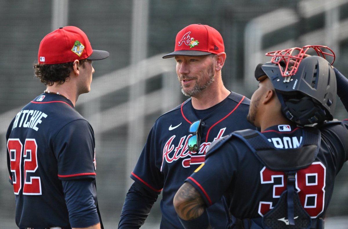 Meet your new Pitching Coach: Jeremy Hefner.

One of the game’s top pitching minds, he blends analytics with real communication and helped revive arms like Severino and Manaea.

Now he takes over a staff led by Strider and Sale. Let's ride! #Braves #ChopOn🪓