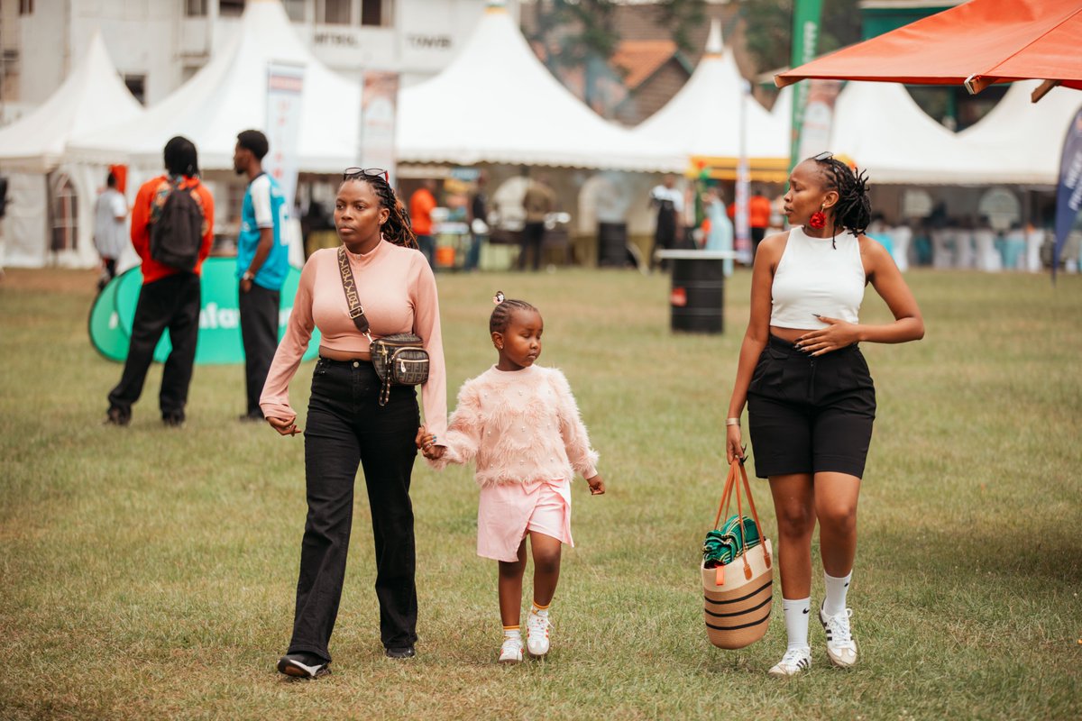 pitmastersug's tweet photo. It started with smoke. Then the people turned up. 🌴🔥

Caribbean vibes, all you can eat and pit culture running the whole show.

#PitmasterKE #PitmasterUG #PitToPlate #EastAfricaBBQ #NairobiEats https://t.co/gc3mn2cEx4