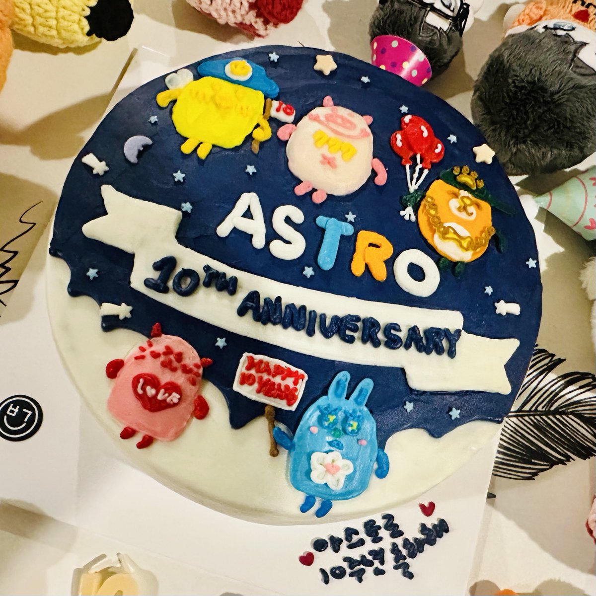 my_binwoo's tweet photo. 10주년 축하해🫶
#아스트로_10주년_영원히_함께하자 https://t.co/z82Qc74WCZ