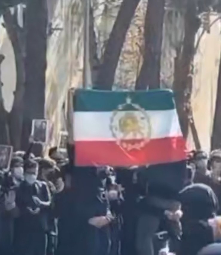 <a href="/sentdefender/">OSINTdefender</a> Original image:

#JavidShah 
#LionAndSunRevolution