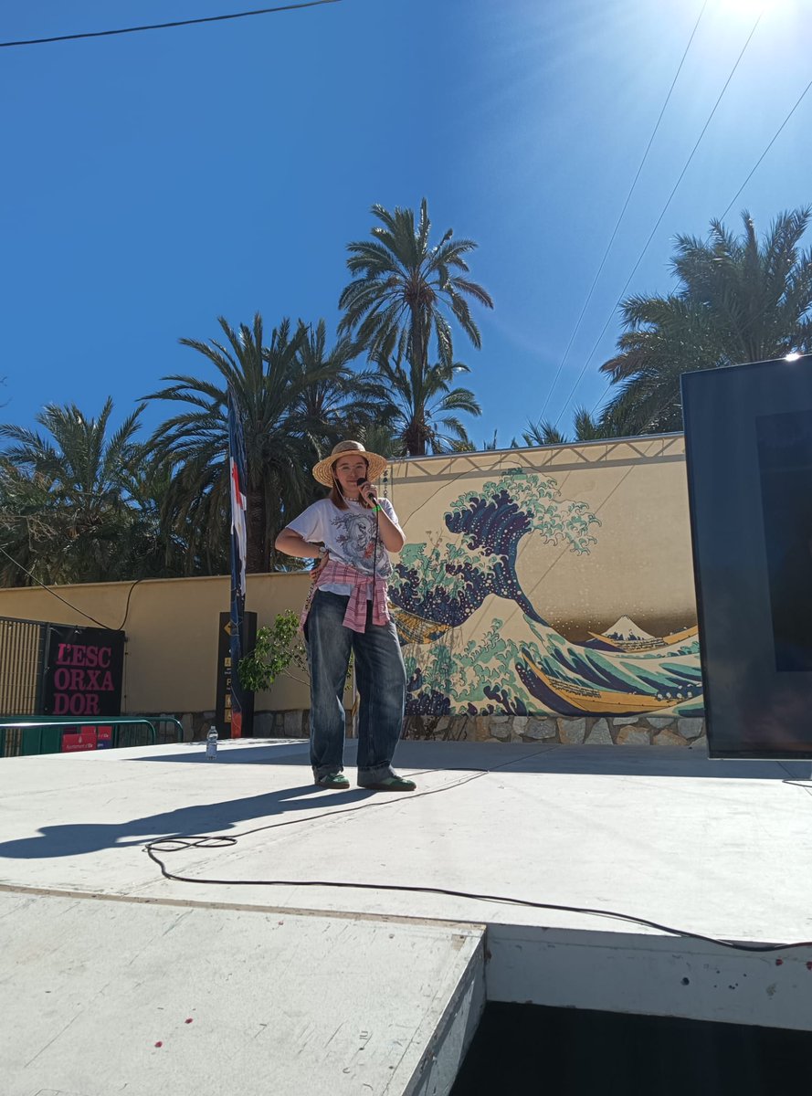 JapanTourES's tweet photo. ¡Qué gustazo tener a https://t.co/ueKZTCFlvs en Japan Tour Elche! https://t.co/eQ921iBqH2