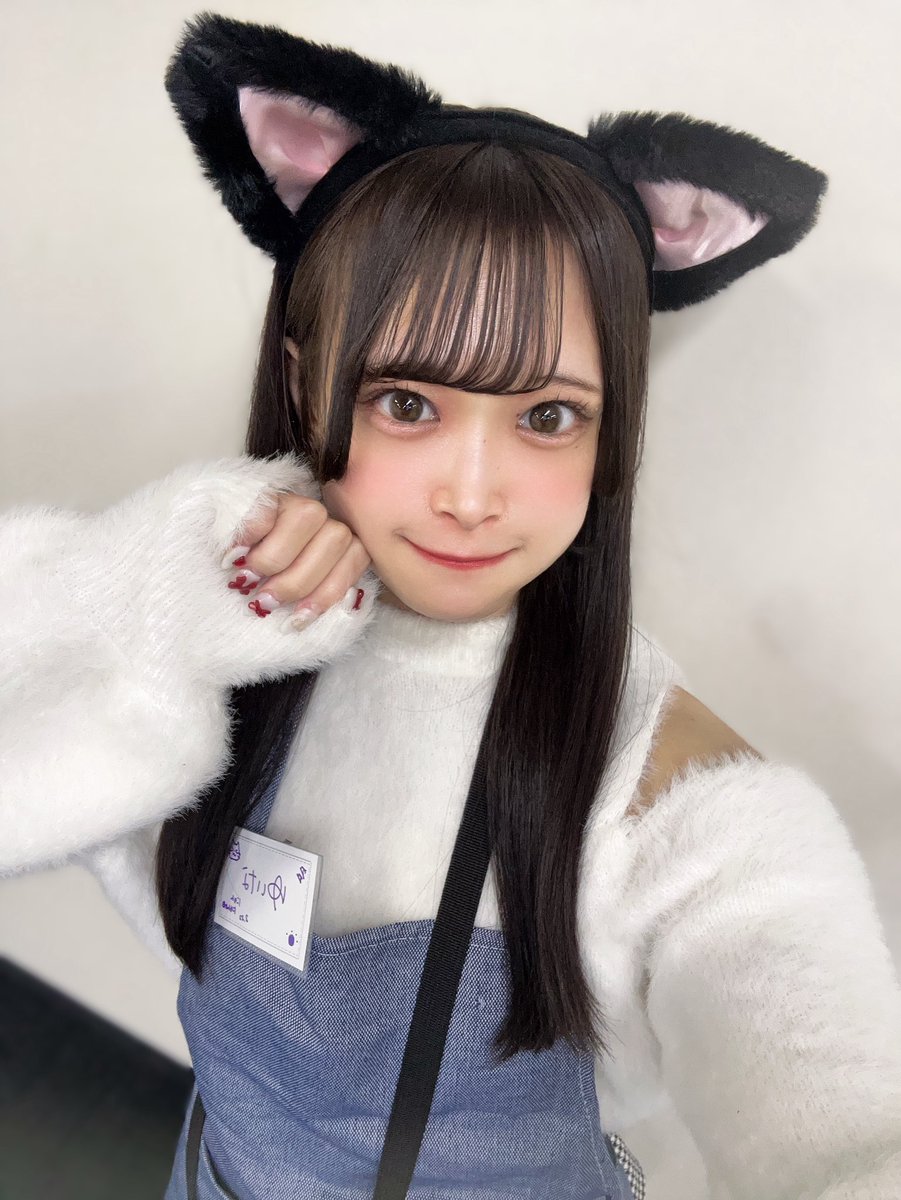 猫カフェ店員さんになりました♡♡