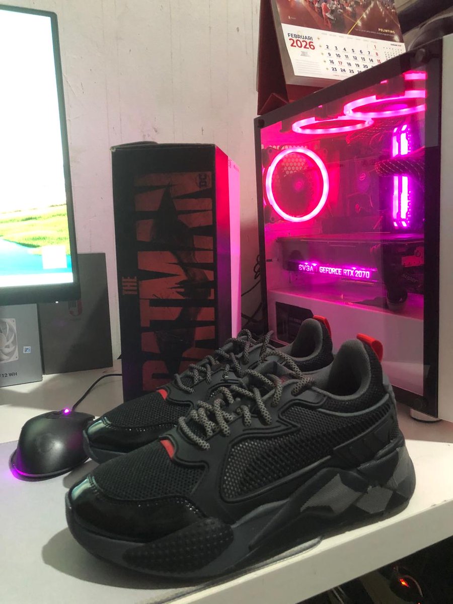ursist's tweet photo. #WTS #WTB 
PUMA RS-X BATMAN EDITION
Brand New In Box
dijual karna size kekecilan
belum pernah dipake box masih lengkap. beli di Sneakers Dept.
💸1,2jt nego https://t.co/qTuSSiYNOZ