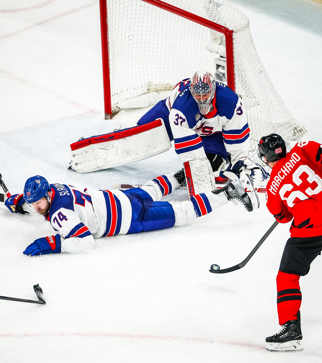 Carolina Hurricanes tweet media