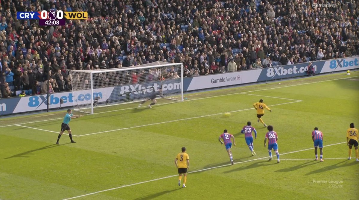 The Touchline | 𝐓 tweet media