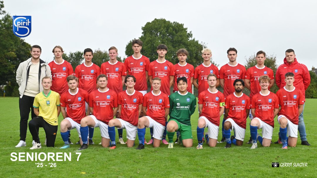 Zondagse puntenpakkers: Spirit Heren 7!
🔴⚪️🔵
Het enige Spirit team dat wist te winnen vandaag waren de mannen van ons zevende. Het team SEW/Hauwert 4 werd met maar liefst 1-5 afgeschminkt en met een forse nederlaag naar hun kantine gestuurd voor de derde helft. Klasse mannen!