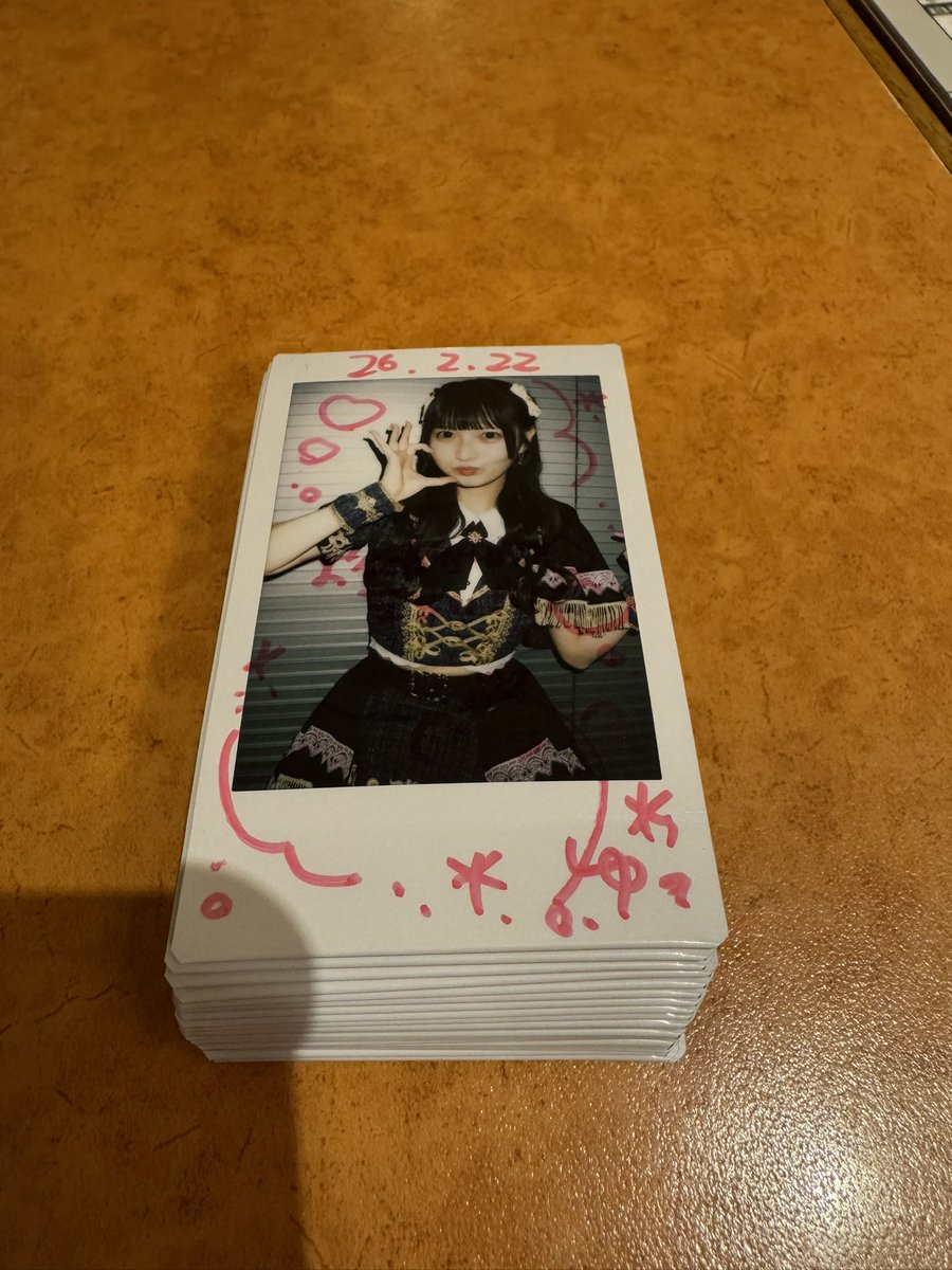つばめ tweet media