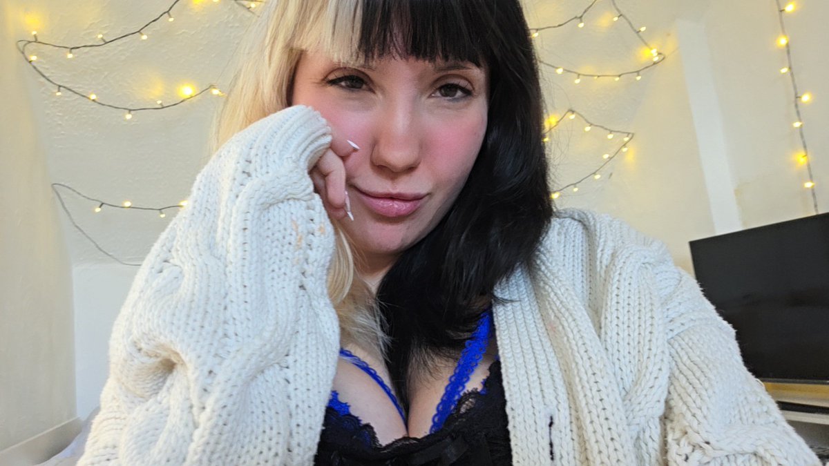 Aest ♡ tweet media