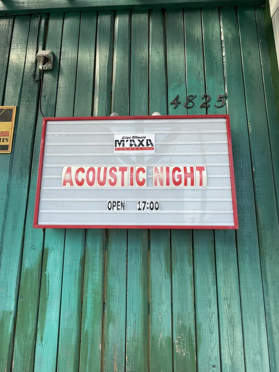 satomayuka_'s tweet photo. 本日は松阪M'AXA、
初めましての方々、お久しぶりにお会いできた方、遠いところからわざわざ来てくださった方、当日お越しくださった方、
貴重なお時間を使ってくださり、皆さんに聴いて頂けて、本当に幸せです。
本当にありがとうございました！🙇 https://t.co/XBFN4ctxuk