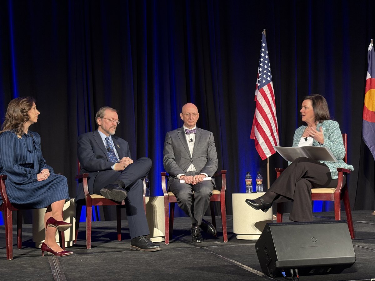 Laura Carno tweet media