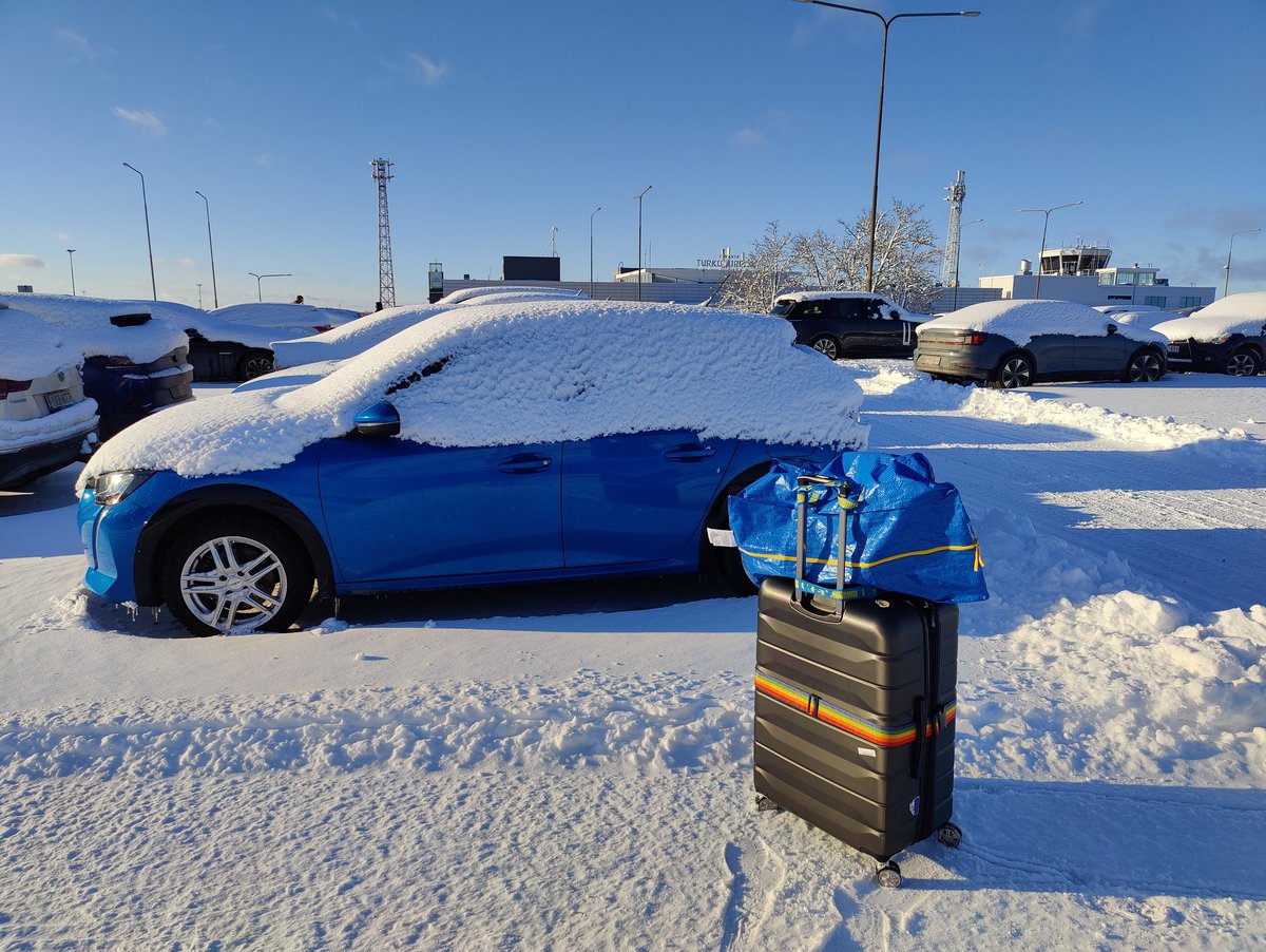 Lutu 💙💛 tweet media