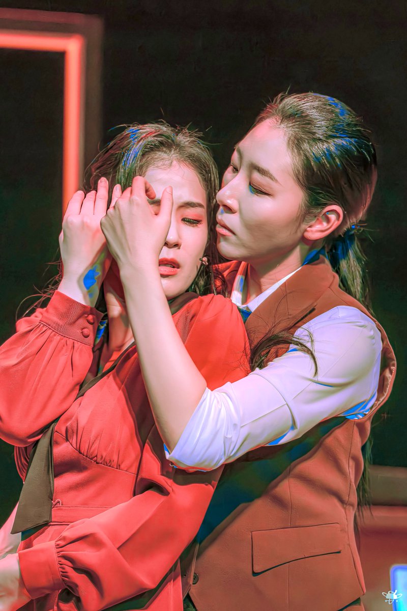 I_angelatto's tweet photo. 26.02.19. 미드나잇 : 액터뮤지션
M13. 누구나 악마죠 때로는

찢어봐 가면을

비지터ㅣ #장보람 배우님
우먼ㅣ #랑연 배우님 https://t.co/MHnDKvJiGi