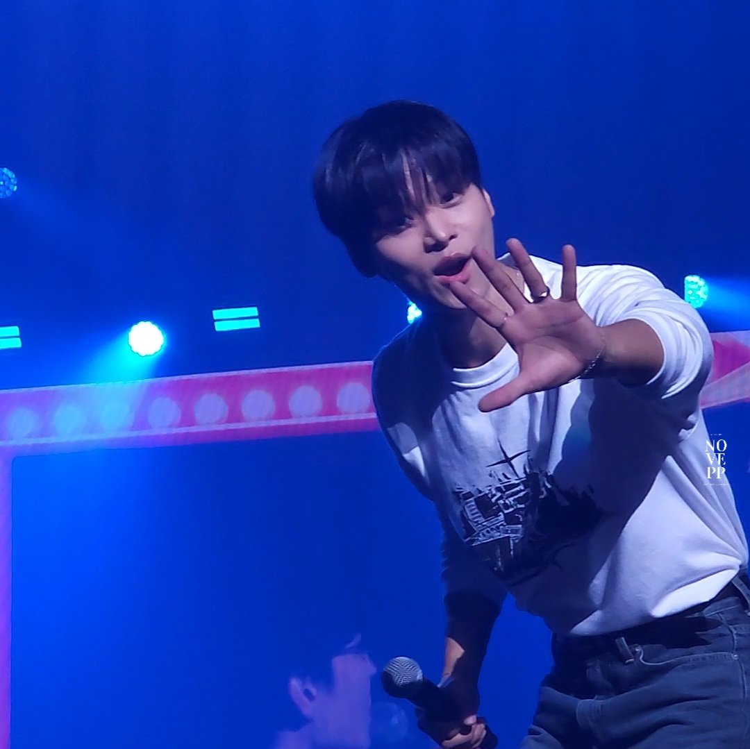 -ม่ะล่ะ- (락나해요.🖤💙) tweet media