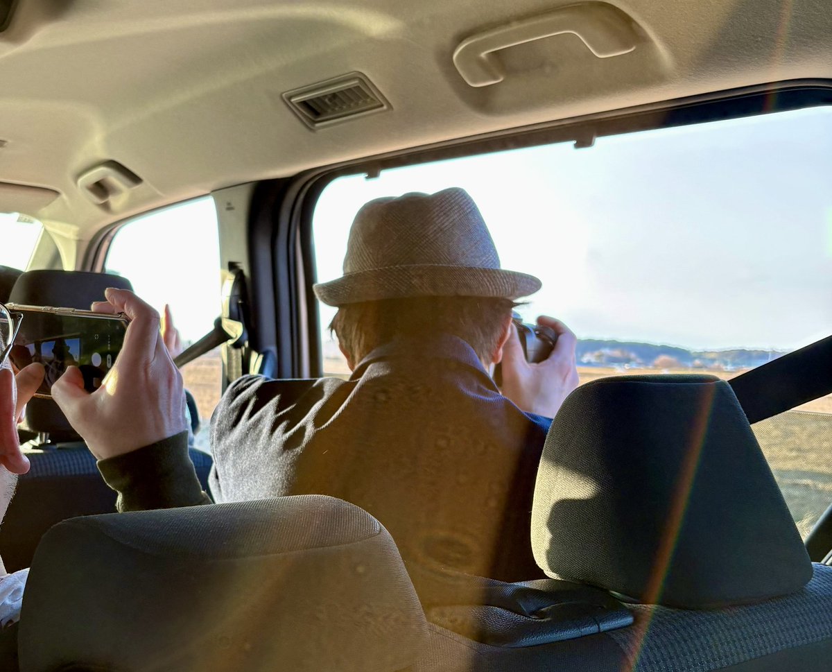 今回も楽しい遠足！大京のタワー丼に始まり、歴史民俗博物館と千葉ニュータウンに足を踏み入れ、行きも帰りも千葉について知る一日。千葉には沼の南の「しょうなん」と、「青の洞窟」でお風呂に入れる。わたしは何かに真剣にはしゃぐ人たちを見るのが好きなのかもしれないな〜と改めて思いました💭