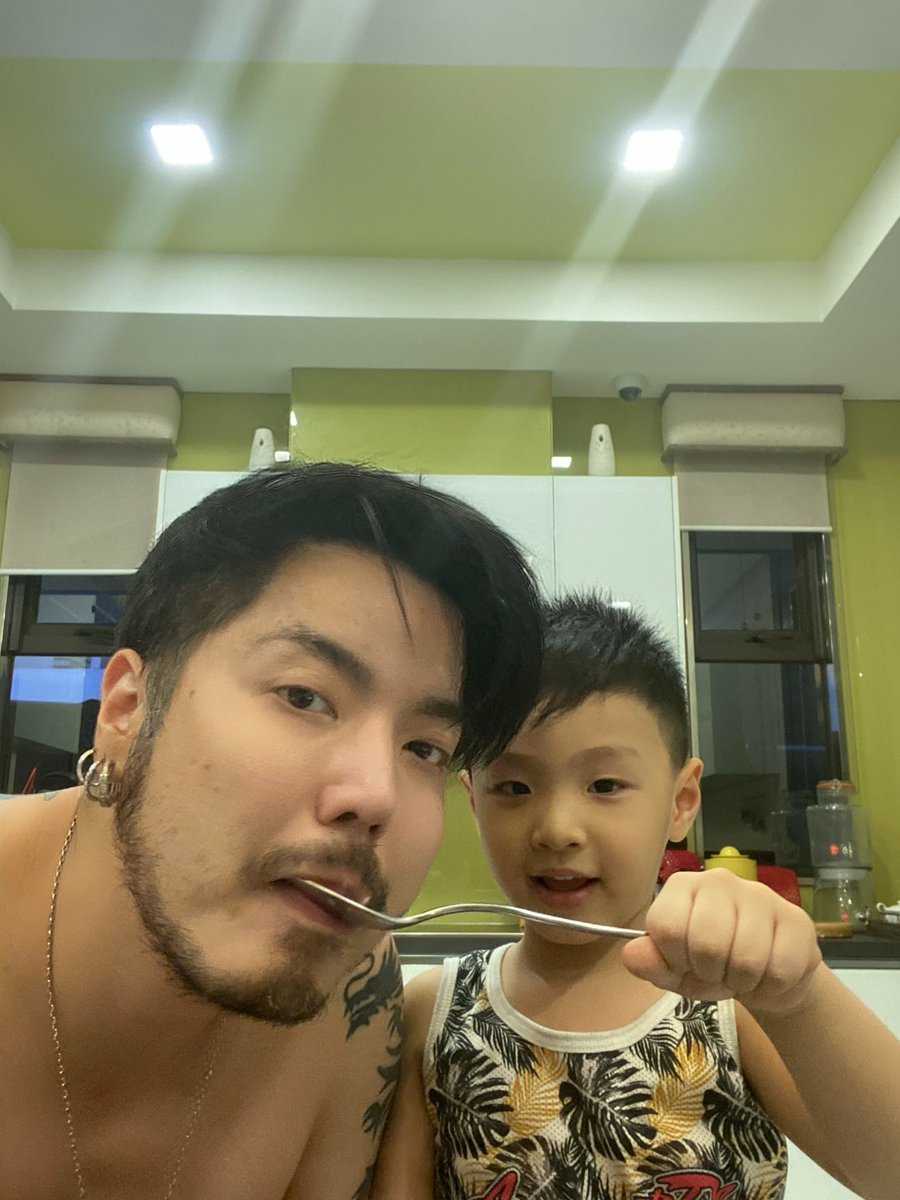 sirwil75's tweet image. 3 years old pa si @sirkingtot17  #fatherandson  #pricelessmoments  #pricelessmemories #PricelessGift. 12042020