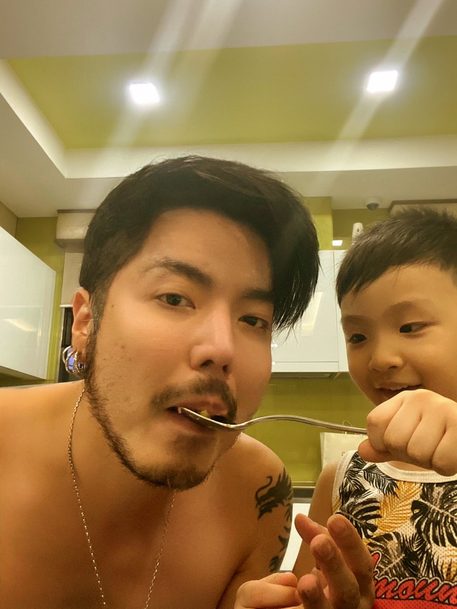 sirwil75's tweet image. 3 years old pa si @sirkingtot17  #fatherandson  #pricelessmoments  #pricelessmemories #PricelessGift. 12042020