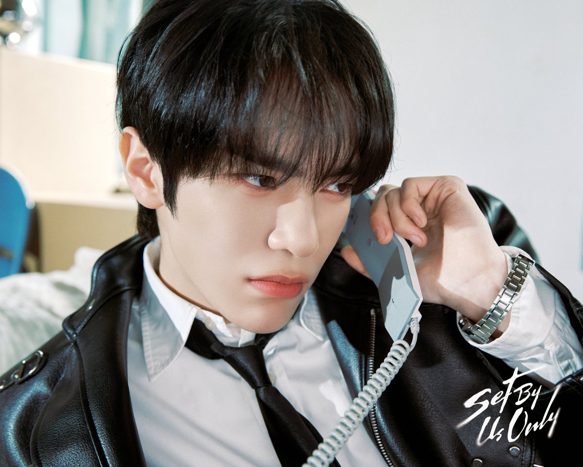 TUNEXX_official's tweet photo. TUNEXX 1ST MINI ALBUM
[SET BY US ONLY]

0v_x0 : TUNEXX - #Donggyu #동규

2026.03.03 18:00 (KST)

#TUNEXX #튜넥스
#SET_BY_US_ONLY
#내가_살아있다는_증거 https://t.co/5Jtw94ATUR