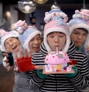 emogdragon's tweet photo. 17 anos hoje eba https://t.co/smOoQviQTF