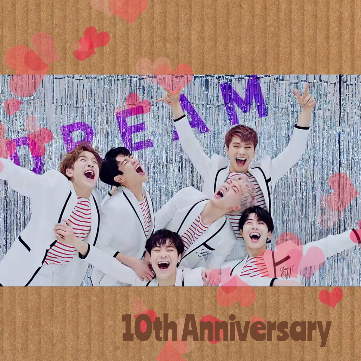 chi_lue_astr's tweet photo. ASTRO10周年おめでとう🎉✨️
#아스트로_10주년_영원히_함께하자 https://t.co/lRVRalhf9i