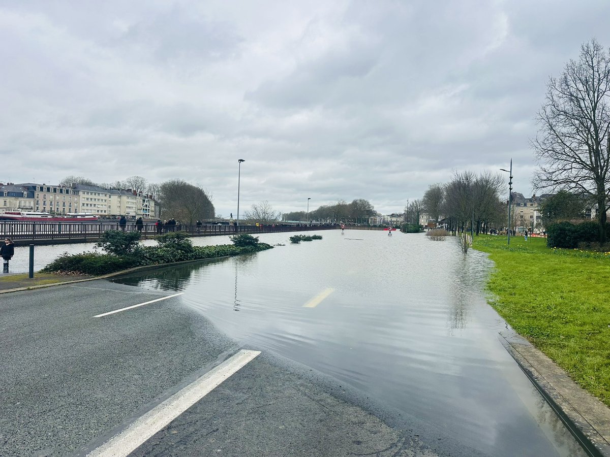 Ils sont fort à la mairie <a href="/Angers/">Ville d'Angers</a>, le projet « Rives Vivantes » est réaliste et ambitieux 😎 

#Angers