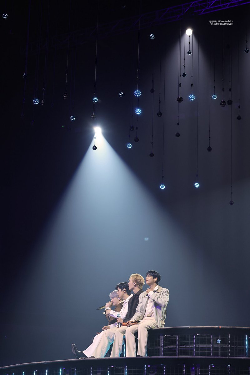 bluewinds99's tweet photo. 벌써 10주년이구나
사랑한다
💜💜💜💜💜

#아스트로 #ASTRO
#아스트로10주년_영원히빛날별들 https://t.co/tvEfDnhhMd