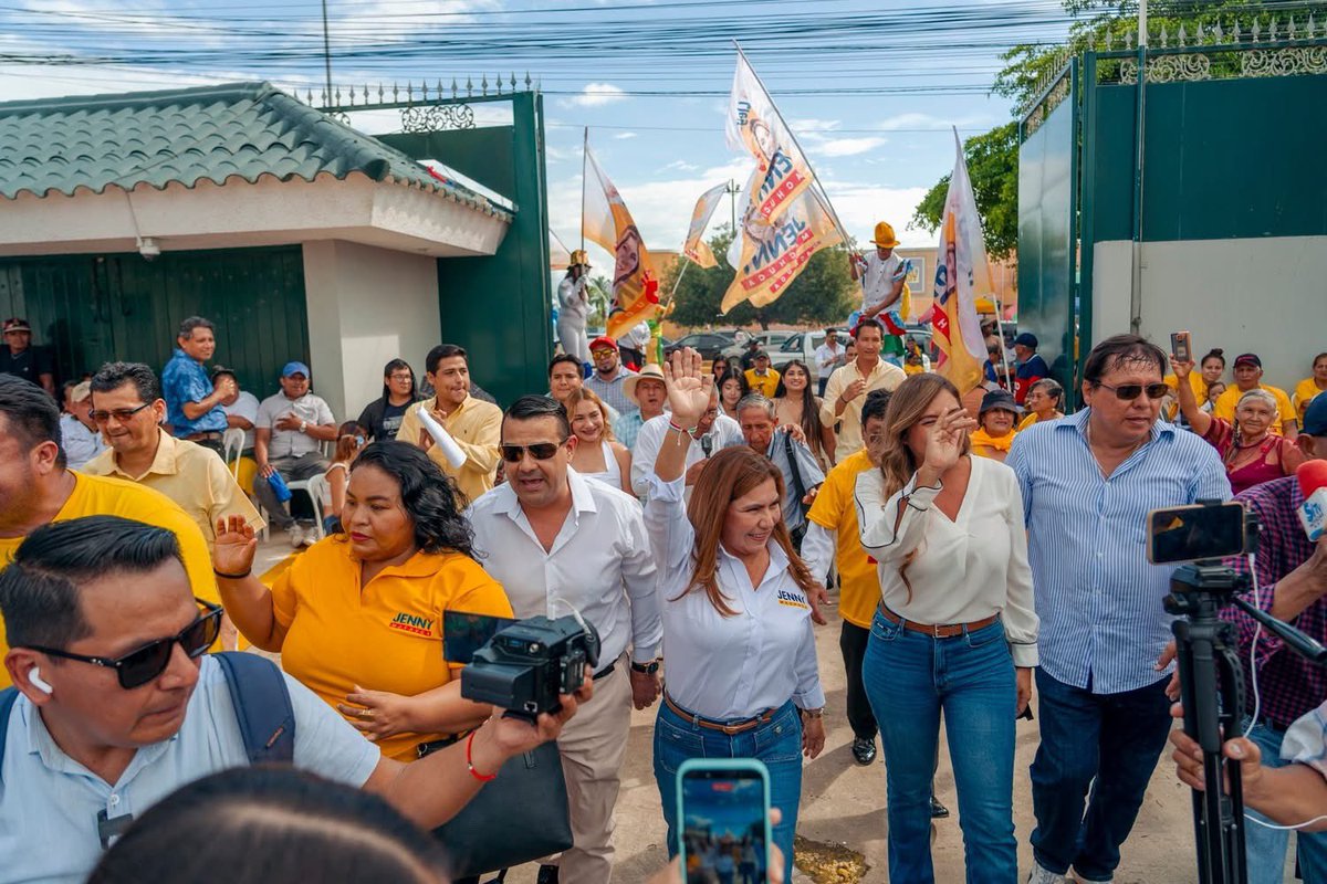 IMPORTANTE 🎥|| ✅ El sábado 21 de febrero de 2026, en las instalaciones del Club Machala, se posesionó Jenny Machuca como directora cantonal del Partido Social Cristiano (PSC) en el cantón Machala. <a href="/radio_gaviota/">Radio Gaviota 105.1</a> 

📌 Los detalles aquí:👇

goo.su/KWtR