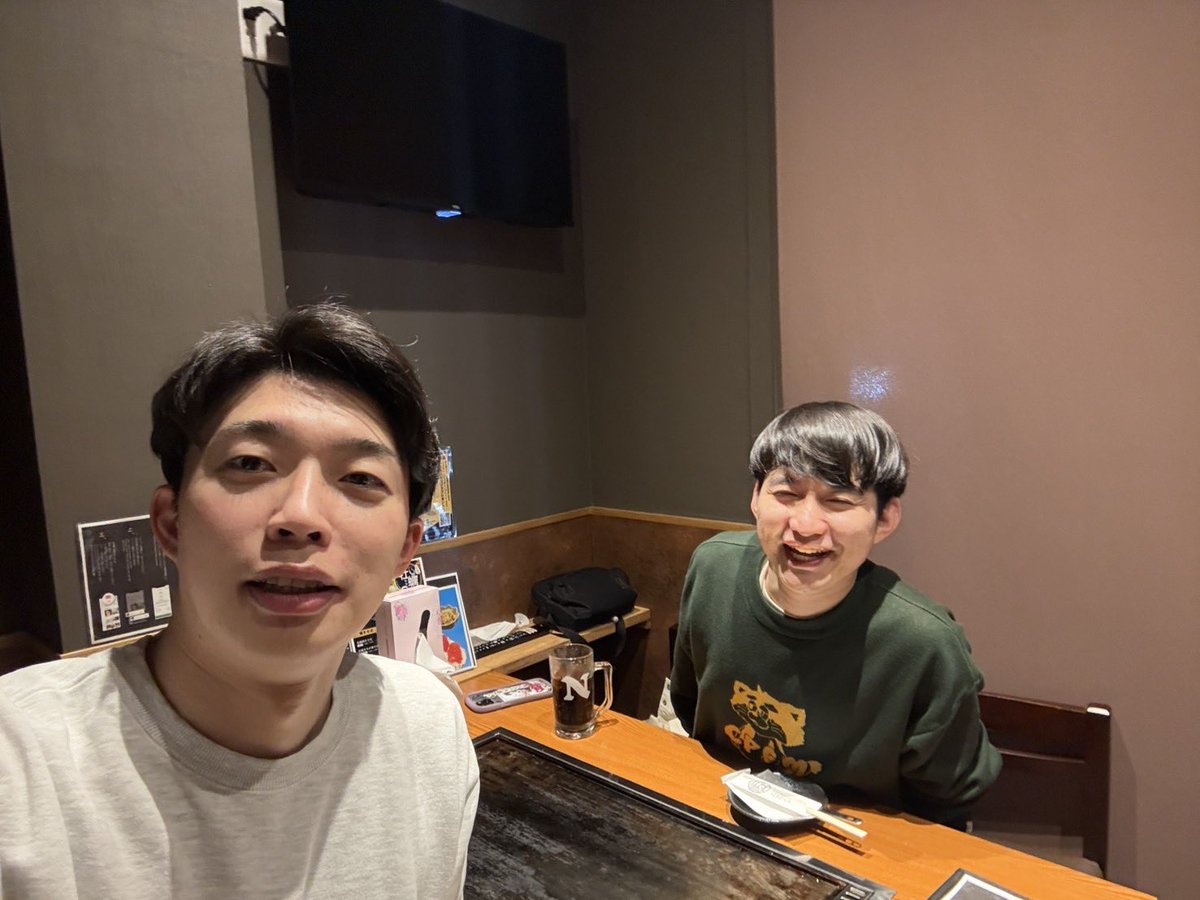 oshiyoshi22's tweet photo. お兄ちゃん。ただいま。 https://t.co/S56imsWu23