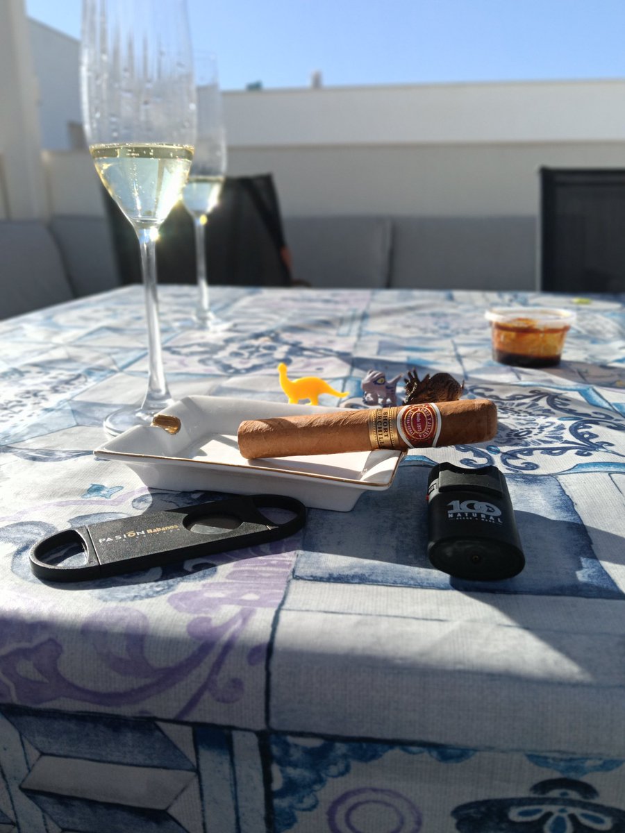 Short churchills de romeo hoy estoy romántico