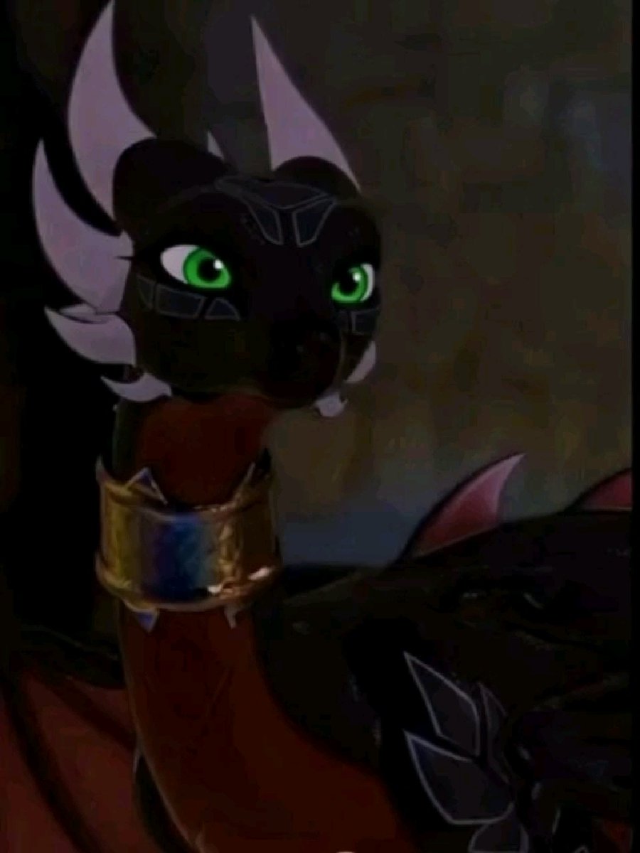 Cynderfitz's tweet photo. See emerald eyes also has anyone seen spyro snooping around in my diary he us devious but should I catch him again maybe set trap any ideas🖤 😁 https://t.co/ZTtMi2VVOl