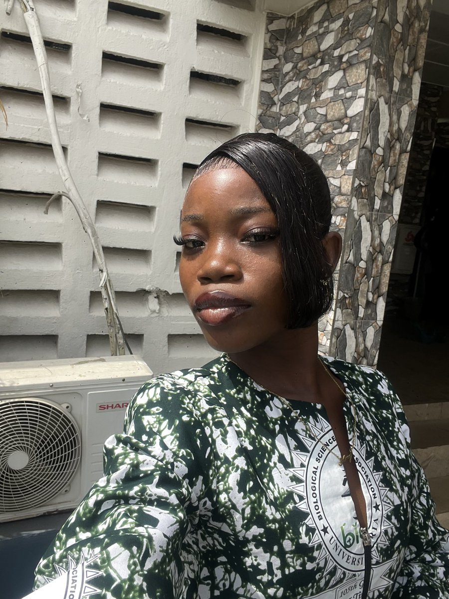 AmyKawah's tweet photo. Baccalaureate O’Clock! 🤍 https://t.co/vQ3aKa7yx2
