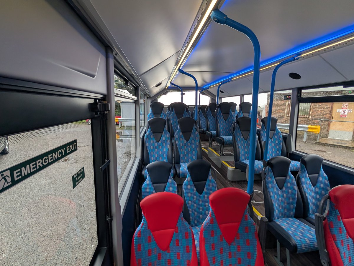 awesome_buses's tweet image. The brand new @StagecoachSE Dover Fastrack Volvo BZL Electric buses start tomorrow! With the launch party that happened at Pencester Road today! These are really nice buses!