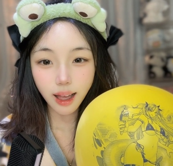 【風太郎】風船フェチ業界のアラフォー"じぇんとるまん"でございます【風船屋（フェチ）のたわごと】 tweet media