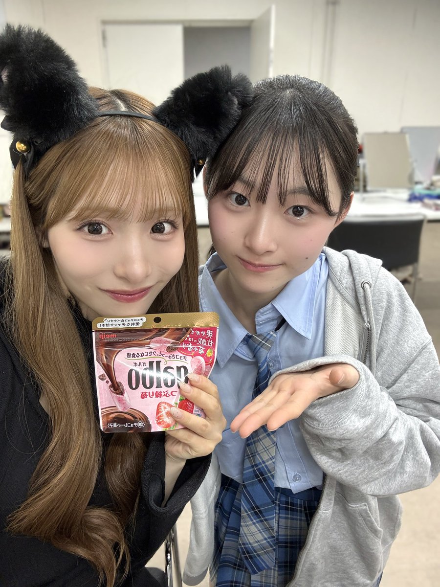 AKB48_名残り桜 握手会2日目もありがとうございました！ レーンに来て