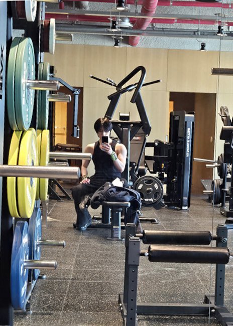 haikygyuu's tweet image. gymbro soogyu for the win