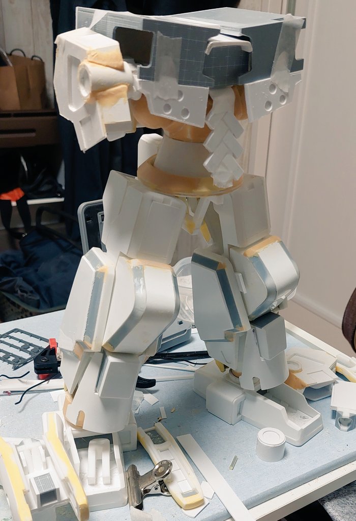 system867's tweet photo. #フォン・ブラウン
#ポリスノーツ
さて、各パーツの接続と
ハンドパーツ作成
仕上げ処理が課題か… https://t.co/NT7VjCaO6B