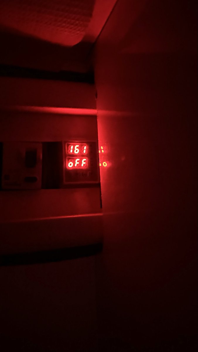TIlitli's tweet photo. @BEDASDestek İleteceğim lakin çözüm bulamıyoruz. Geçen sene telefonlar kaç defa aradım, mail attım. Cevap ve çözüm bulunmadı https://t.co/0NbLtMtm6m