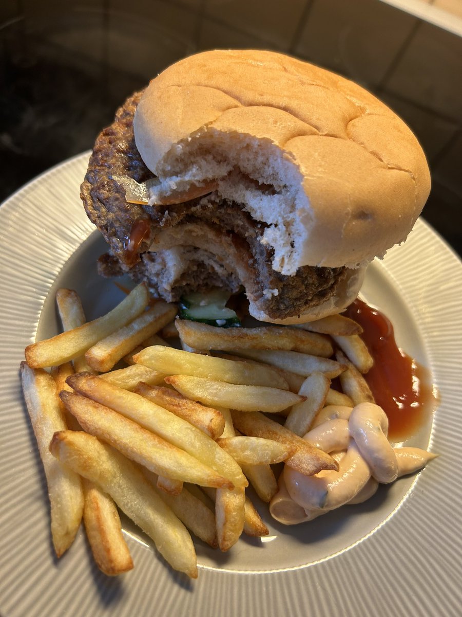 Pappa Spar tweet media