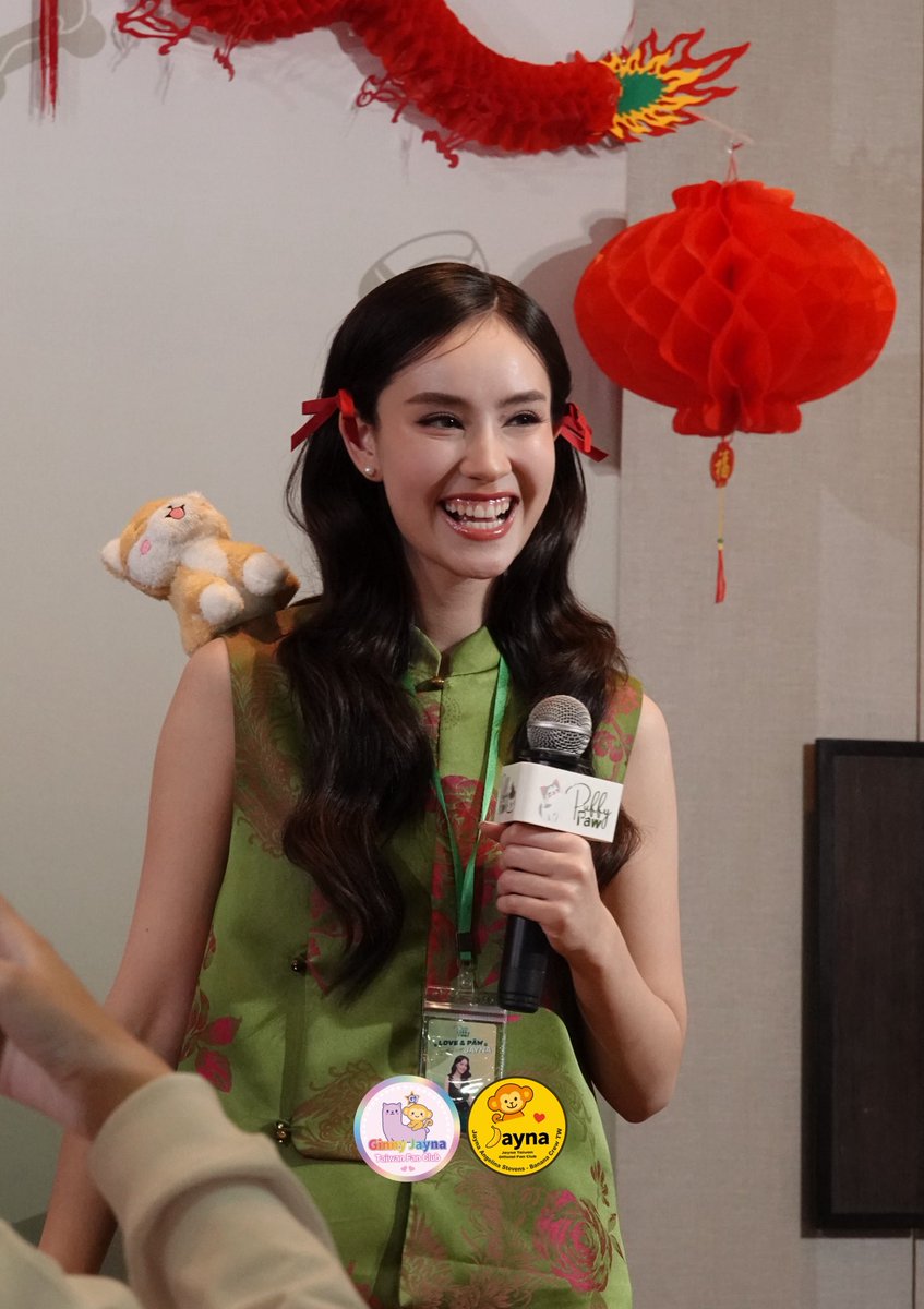 PUFFY PAW TOGETHER WITH JAYNA
#LoveandPawxJayna 

Cutie Jayna