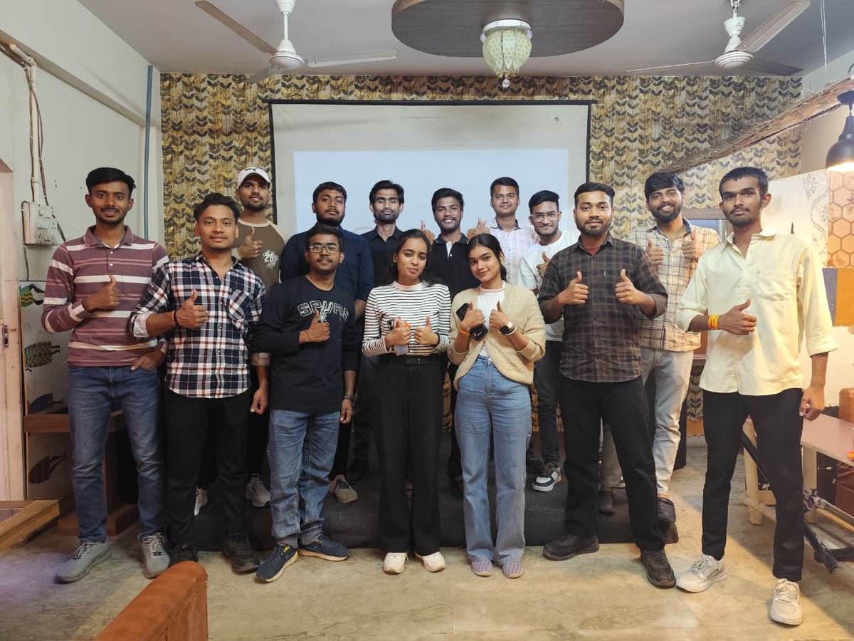 AkashKu07934504's tweet photo. Attended a quick session on Arweave today ⚡
Loved the concept of permanent data storage — not cloud, but forever web.
Web3 is changing how we think about ownership.
@Wasim8x
@aoTheComputer
@ArweaveEco
@DevAnvesh0
Excited to explore more 🚀
#Arweave #Web3 #Learning https://t.co/x7IfRoocem