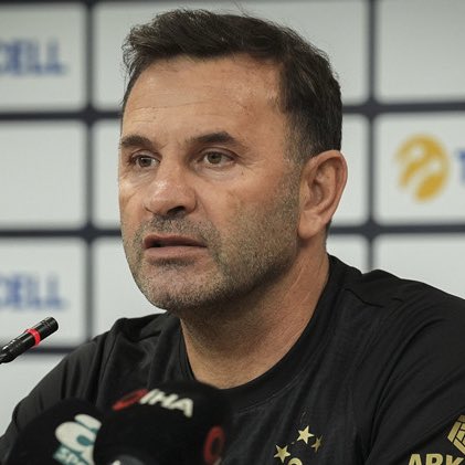 FutsHaberr's tweet photo. 📅 5 Aralık | Samsunspor’un son dakika penaltısı verilmeyince Okan Buruk: “Verilen kararlara saygı duyalım.”

📅 21 Şubat | Kaybedilen Konyaspor maçı sonrası Okan Buruk: “Bu pozisyona ofsayt vermek bir utançtır.” https://t.co/ftmZaghHbL