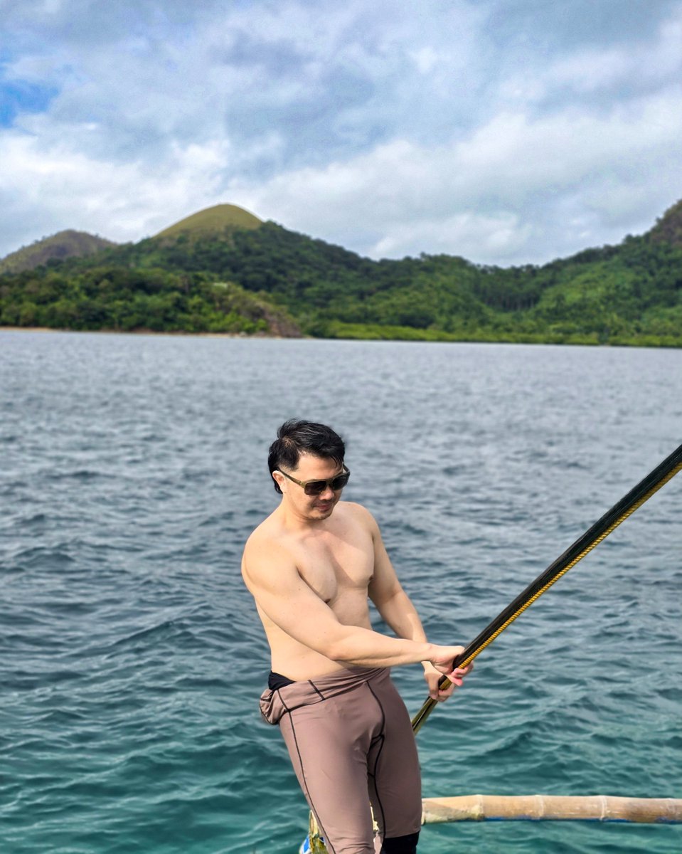 therealerwn tweet media