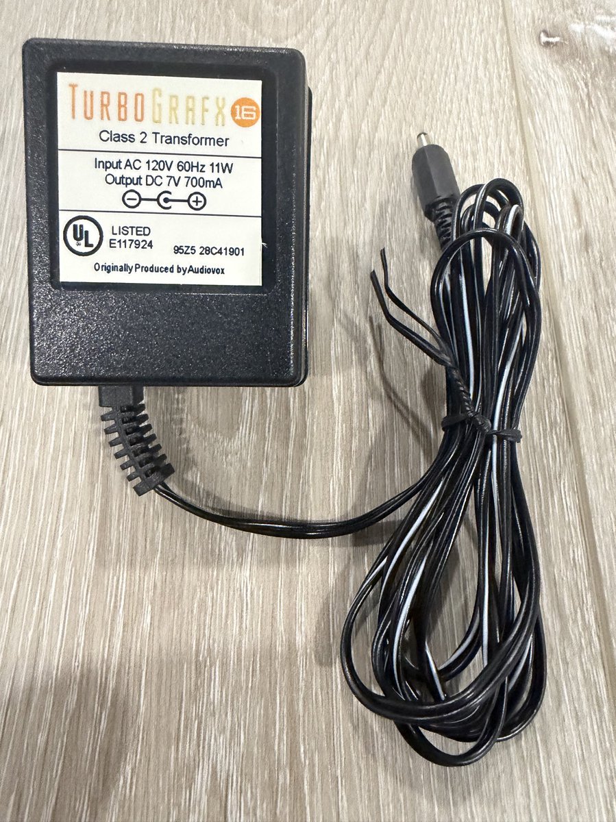 AlteredRetro tweet media