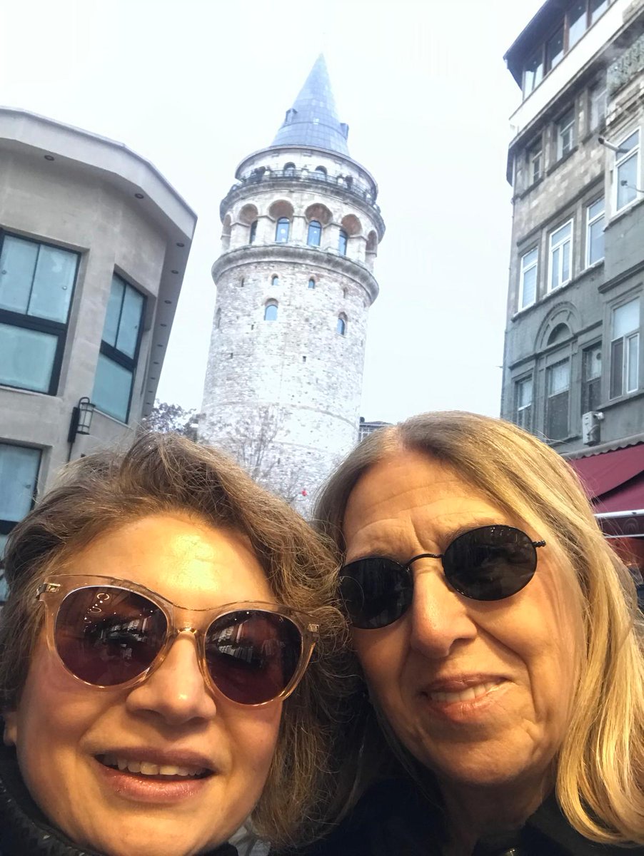neclabade's tweet photo. Kankalar pazar gezisinde https://t.co/NbEMkfzJeN