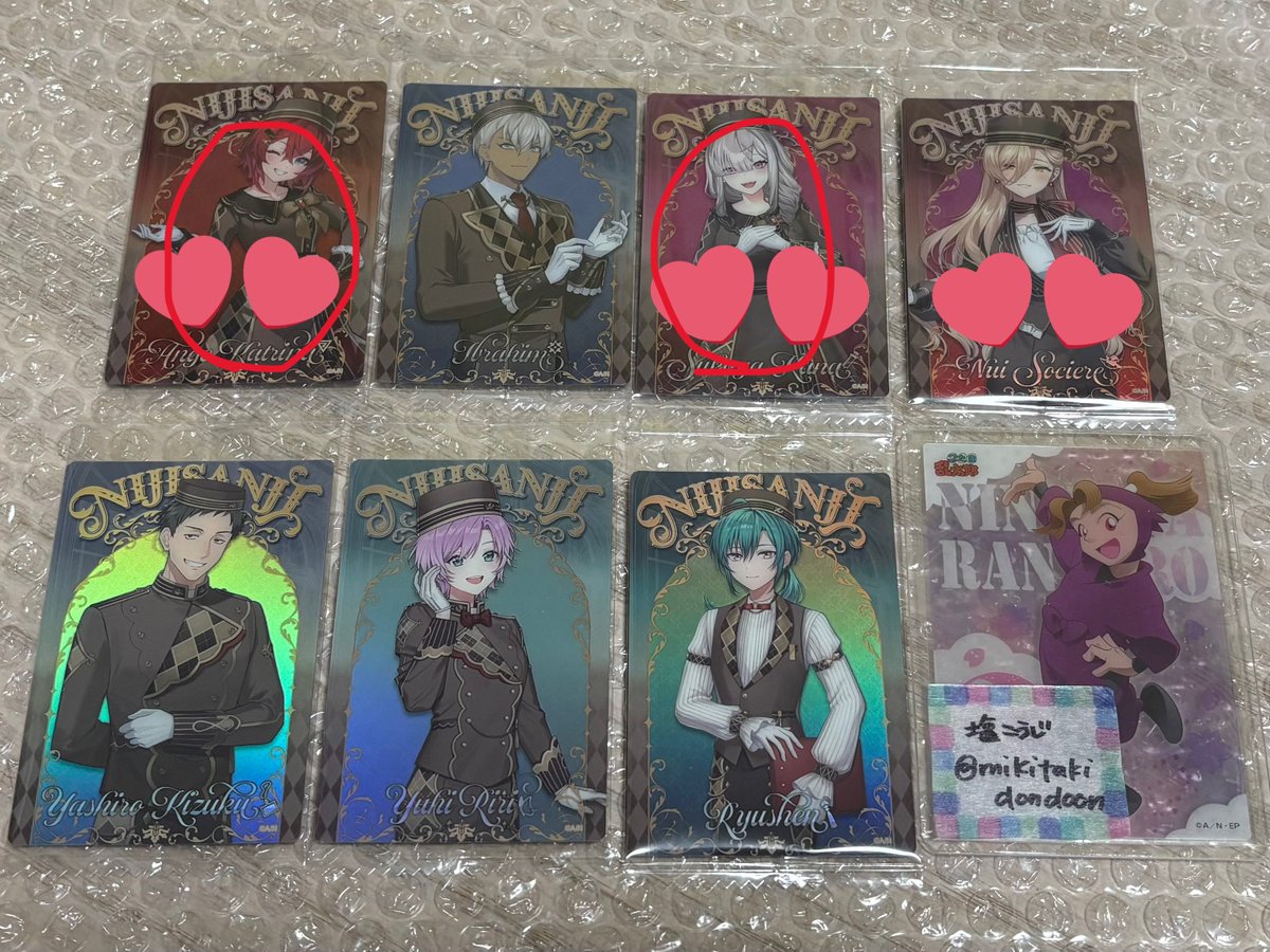DN_DODODO's tweet photo. @mikitakidondoon 初めまして、お声がけくださりありがとうございます。
また、お返事が遅くなり申し訳ございません。
もしまだ交換先をお探しでしたら、
以下の内容でご相談させていただきたいのですがいかがでしょうか？
（２枚お譲りできず申し訳ございません……）

ご検討いただけますと大変ありがたい限りです。 https://t.co/j9EDD8F9bp
