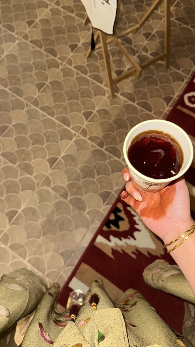 - قهوة رمَضان أحَـلى شي بالحَيـاه🌙🤍