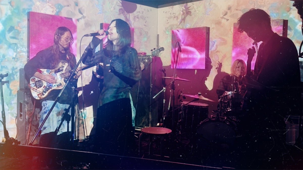 取り急ぎ、本日は吉祥寺nepoありがとうございました！！
全バンド演奏レベル高すぎ！でバッキバキな夜でした。
見てくださった方𝑩𝑰𝑮 𝑳𝑶𝑽𝑬______❣️